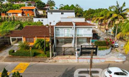 Casa com 3 quartos à venda na Rua Ministro Calógeras, 225, Atiradores, Joinville