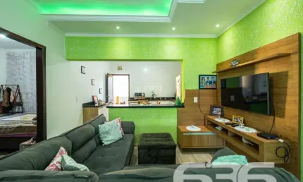 Casa com 6 quartos à venda na Benício Felipe Da Silva, 130, Adhemar Garcia, Joinville