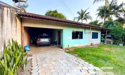 Casa com 3 quartos à venda na Rua Almirante Jaceguay, 504, Costa e Silva, Joinville