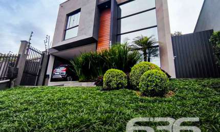Casa com 4 quartos à venda na Rua Santa Catarina, 1012, Floresta, Joinville