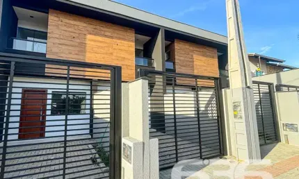 Casa com 2 quartos à venda na Benício Felipe Da Silva, 325, Adhemar Garcia, Joinville