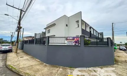 Casa com 3 quartos à venda na Albano Schimdt, 158, Boa Vista, Joinville