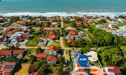 Casa com 3 quartos à venda na Nereu Ramos, 279, Salinas, Balneário Barra do Sul