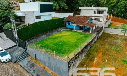 Casa com 3 quartos à venda na Rua Tenente Antônio João, 1008, Bom Retiro, Joinville