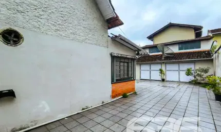 Casa comercial à venda na Rua Coronel Procópio Gomes, 1082, Bucarein, Joinville