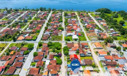 Casa com 2 quartos à venda na Perequê, 375, Pinheiros, Balneário Barra do Sul