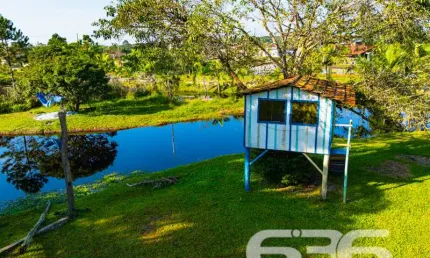 Chácara / sítio com 3 quartos à venda na Perequê, 895, Pinheiros, Balneário Barra do Sul