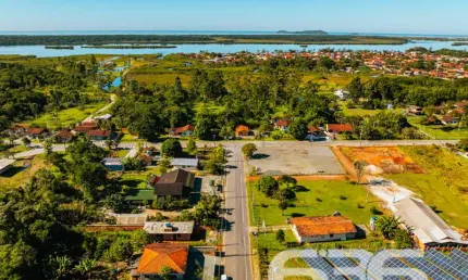 Casa com 4 quartos à venda na Perequê, 100, Pinheiros, Balneário Barra do Sul