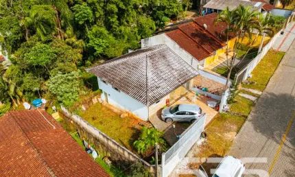 Casa com 5 quartos à venda na Rua Minas Gerais, 69, Nova Brasília, Joinville