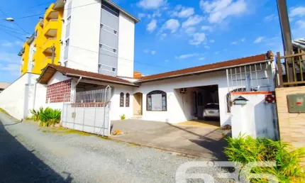 Casa com 3 quartos à venda na Rua Coronel Procópio Gomes, Bucarein, Joinville
