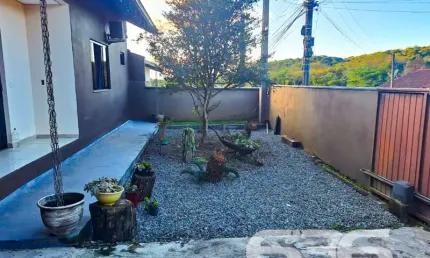 Casa com 2 quartos à venda na Boehmerwaldt, 443, Parque Guarani, Joinville
