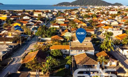 Casa com 8 quartos à venda na Rua Maracajá, 5, Ubatuba, São Francisco do Sul