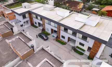 Casa com 3 quartos à venda na Rua Tenente Antônio João, 507, Bom Retiro, Joinville