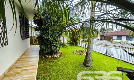 Casa com 5 quartos à venda na Voluntários Da Patria, 2210, Itaum, Joinville