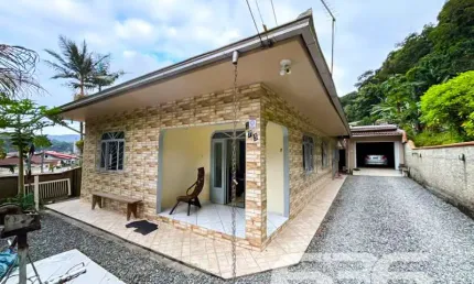 Casa com 3 quartos à venda na Rua Boehmerwald, 275, Boehmerwald, Joinville