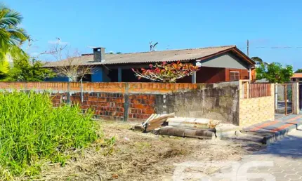 Terreno à venda na Rua Nossa Senhora Das Graças, Praia do Ervino, São Francisco do Sul