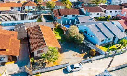 Casa com 2 quartos à venda na Albano Schimdt, 70, Boa Vista, Joinville