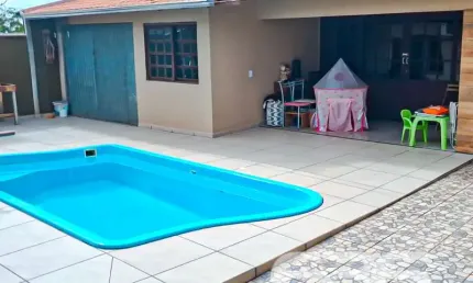 Casa com 2 quartos à venda na Voluntários Da Patria, 139, Itaum, Joinville