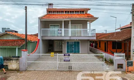 Casa com 4 quartos à venda na Amândio Cabral, 283, Centro, Balneário Barra do Sul
