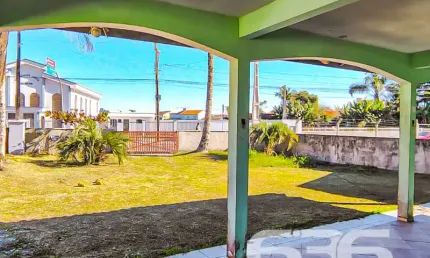 Casa com 3 quartos à venda na Amândio Cabral, 393, Centro, Balneário Barra do Sul