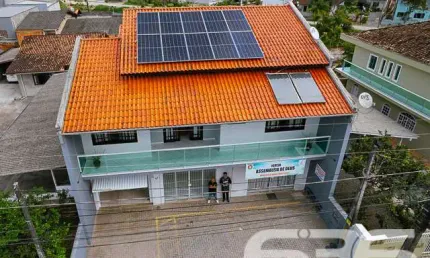 Casa com 4 quartos à venda na Voluntários Da Patria, 51, Itaum, Joinville