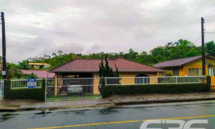 Casa com 4 quartos à venda na Rua Minas Gerais, 141, Nova Brasília, Joinville