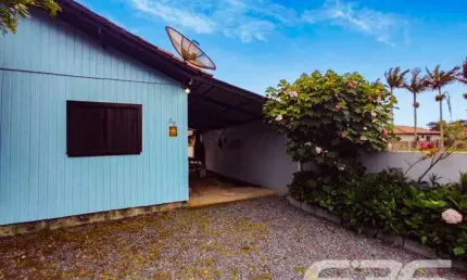 Casa com 3 quartos à venda na Rua Pelicano, 35, Barra do Itapocú, Araquari