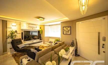 Casa com 3 quartos à venda na Rua Santa Catarina, 205, Floresta, Joinville