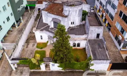 Casa com 3 quartos à venda na Rua Alexandre Schlemm, 627, Anita Garibaldi, Joinville