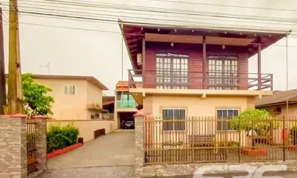 Casa com 6 quartos à venda na Rua Tuiuti, 593, Aventureiro, Joinville