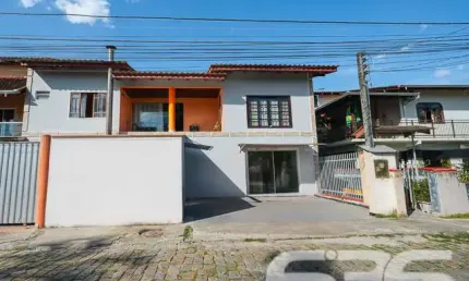 Casa com 5 quartos à venda na Rua Coronel Procópio Gomes, 123, Bucarein, Joinville