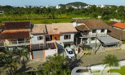 Casa com 5 quartos à venda na Rua Coronel Procópio Gomes, 123, Bucarein, Joinville