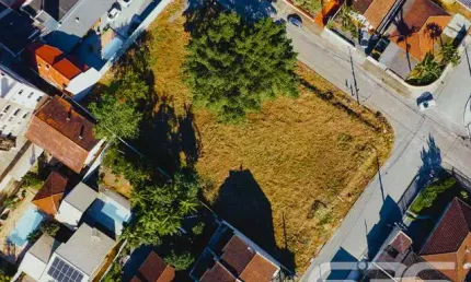 Terreno à venda na Rua Minas Gerais, 230, Nova Brasília, Joinville