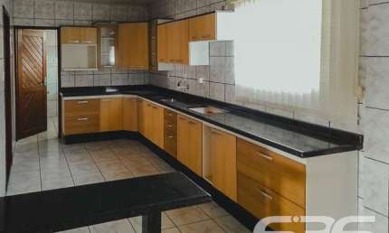 Casa com 3 quartos à venda na Prefeito Baltazar Buschle, 97, Espinheiros, Joinville