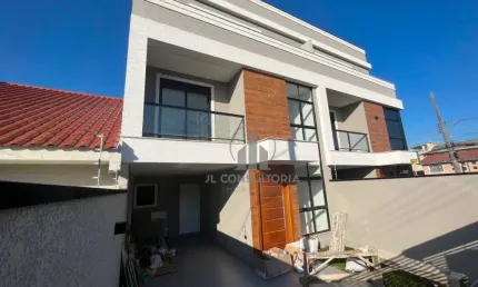 Sobrado à venda, 133 m² por R$ 1.019.000,00 - Tarumã - Curitiba/PR