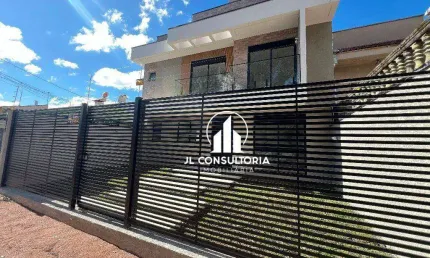 Sobrado com 3 dormitórios à venda, 169 m² por R$ 939.000,00 - Hauer - Curitiba/PR