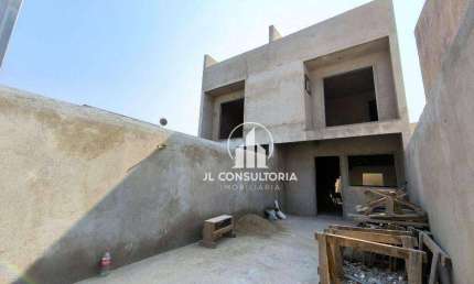 Sobrado no Sitio Cercado com três quartos/suíte e terraço