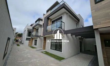 Sobrado com 3 dormitórios à venda, 152 m² por R$ 749.000 - Uberaba - Curitiba/PR