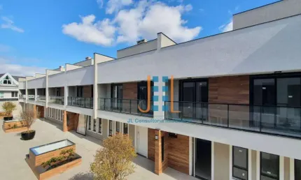 Sobrado à venda, 240 m² por R$ 1.650.000,00 - Santo Inácio - Curitiba/PR
