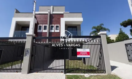 Casa com 3 quartos à venda na Rua Maranhão, 53, Água Verde, Curitiba por R$ 1.100.000