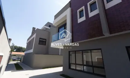 Casa em condomínio fechado com 3 quartos à venda na Rua Maranhão, 53, Água Verde, Curitiba por R$ 899.000