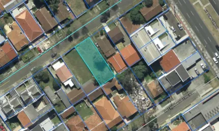 Terreno à venda na Rua Joaquim Mariano Ribas, 132, Guabirotuba, Curitiba, 396 m2 por R$ 700.000