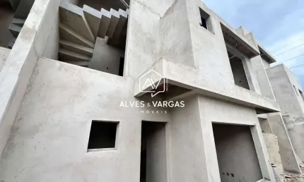 Casa com 3 quartos à venda na Rua Nilo Peçanha, 2534, São Francisco, Curitiba por R$ 979.000