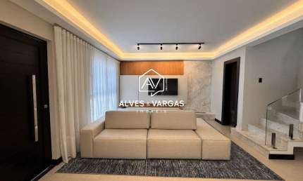 Casa em condomínio fechado com 3 quartos à venda na Avenida Cândido Hartmann, 5118, Santa Felicidade, Curitiba por R$ 1.886.000