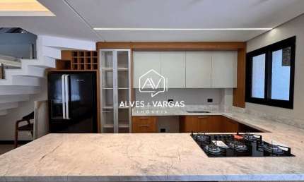 Casa em condomínio fechado com 3 quartos à venda na Avenida Cândido Hartmann, 5118, Santa Felicidade, Curitiba por R$ 1.298.000