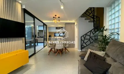 Casa em condomínio fechado com 3 quartos à venda na Engenheiro Jayme Matzembacher, 715, Atuba, Curitiba por R$ 985.000