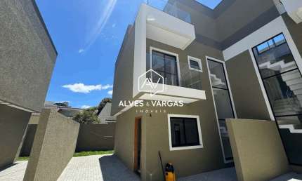 Casa com 3 quartos à venda na Rua Luiz Gallieri, 130, Uberaba, Curitiba por R$ 759.000