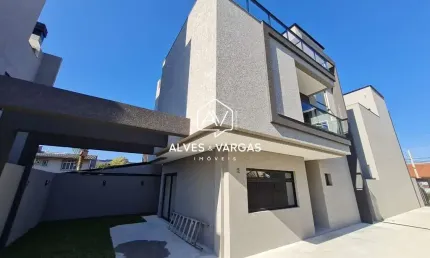 Casa com 3 quartos à venda na Rua São Bento, 1092, Hauer, Curitiba por R$ 1.070.000
