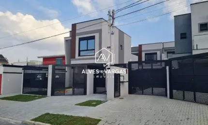 Casa com 3 quartos à venda na Elizabeth Jane Brown, 25, Uberaba, Curitiba por R$ 650.000