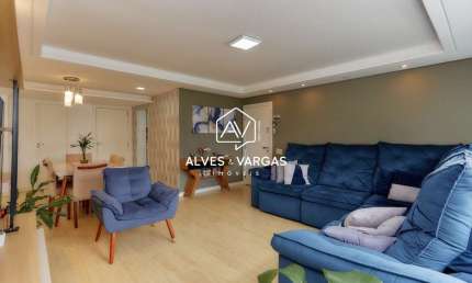 Apartamento com 4 quartos à venda na Rua Guilherme Pugsley, 946, Água Verde, Curitiba por R$ 690.000